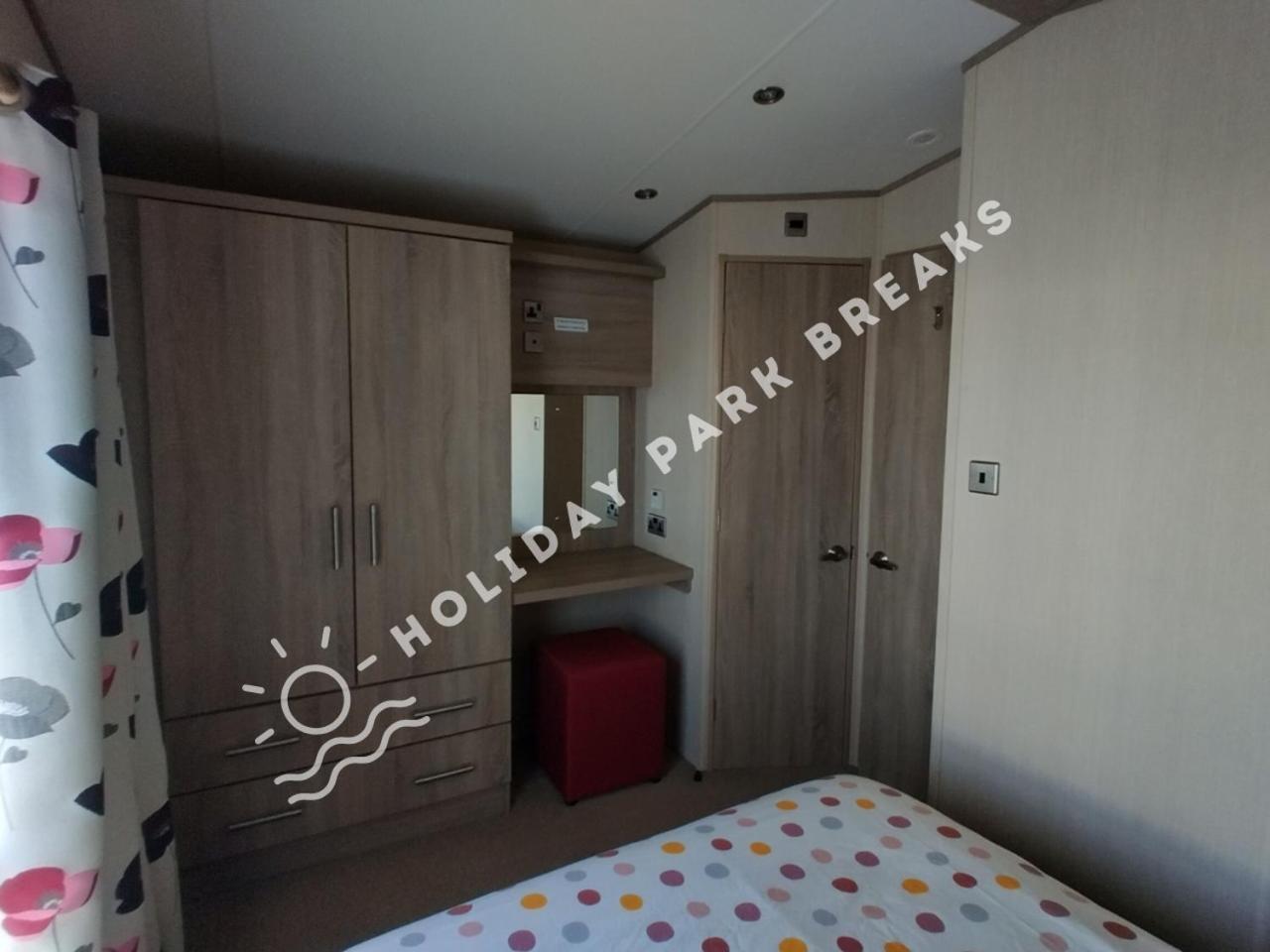 Haywood - 3 Bed Pet Friendly Holiday Home At Seal Bay Selsey Bagian luar foto