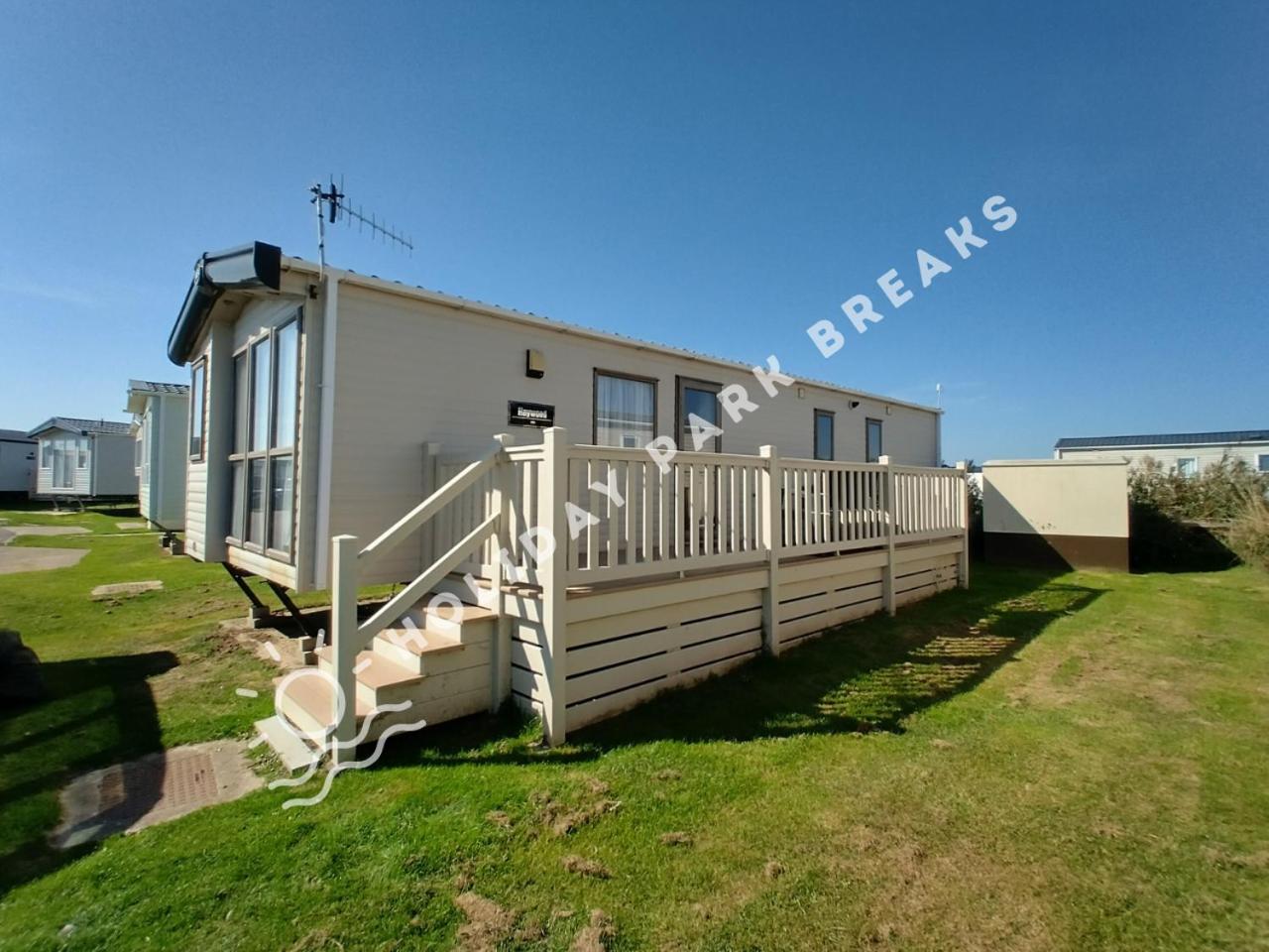 Haywood - 3 Bed Pet Friendly Holiday Home At Seal Bay Selsey Bagian luar foto
